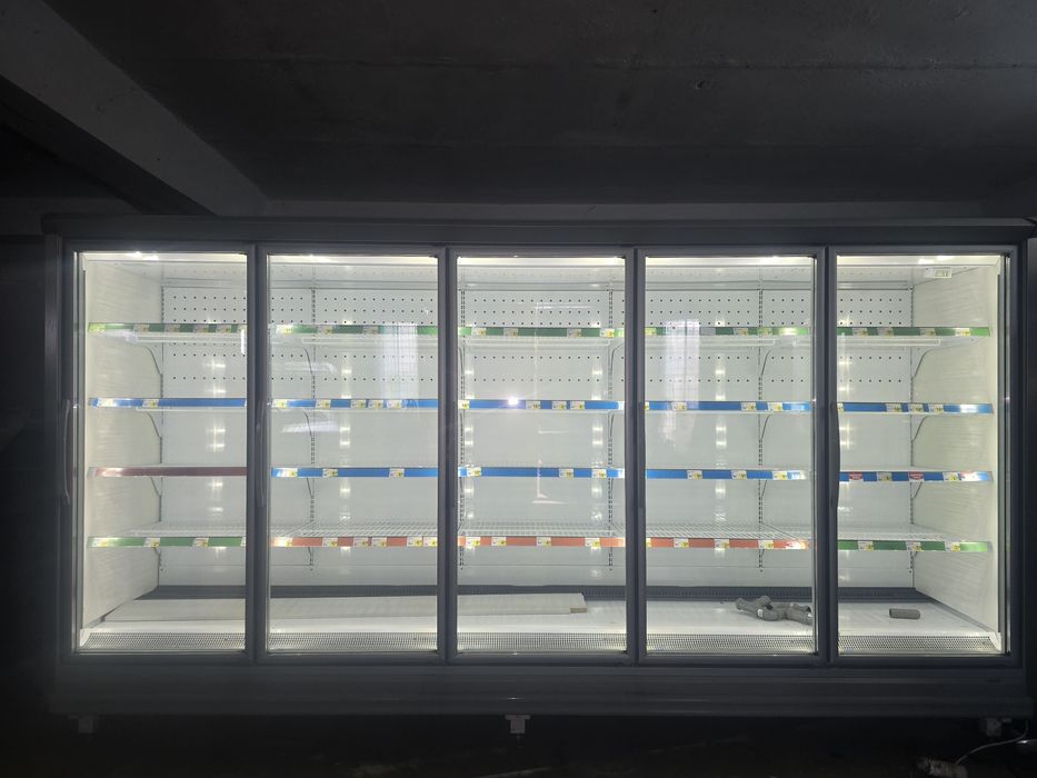 Vitrina frigorifica profesionala PREMIUM ARNEG