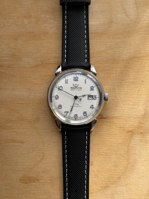 Наручные швейцарские Swiss Made часы - Marvin