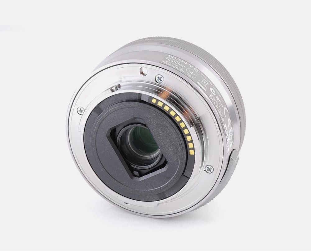 Sony A6000 без объектива