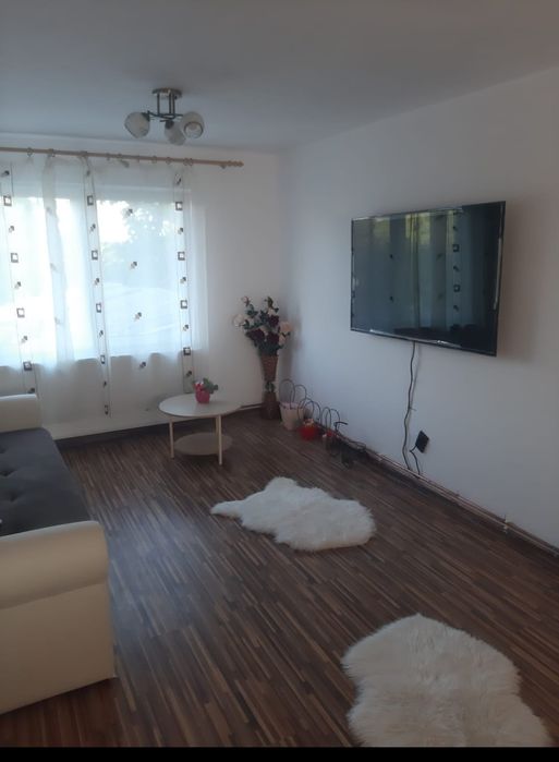 Vând casa Ploiestiori Comuna Blejoi