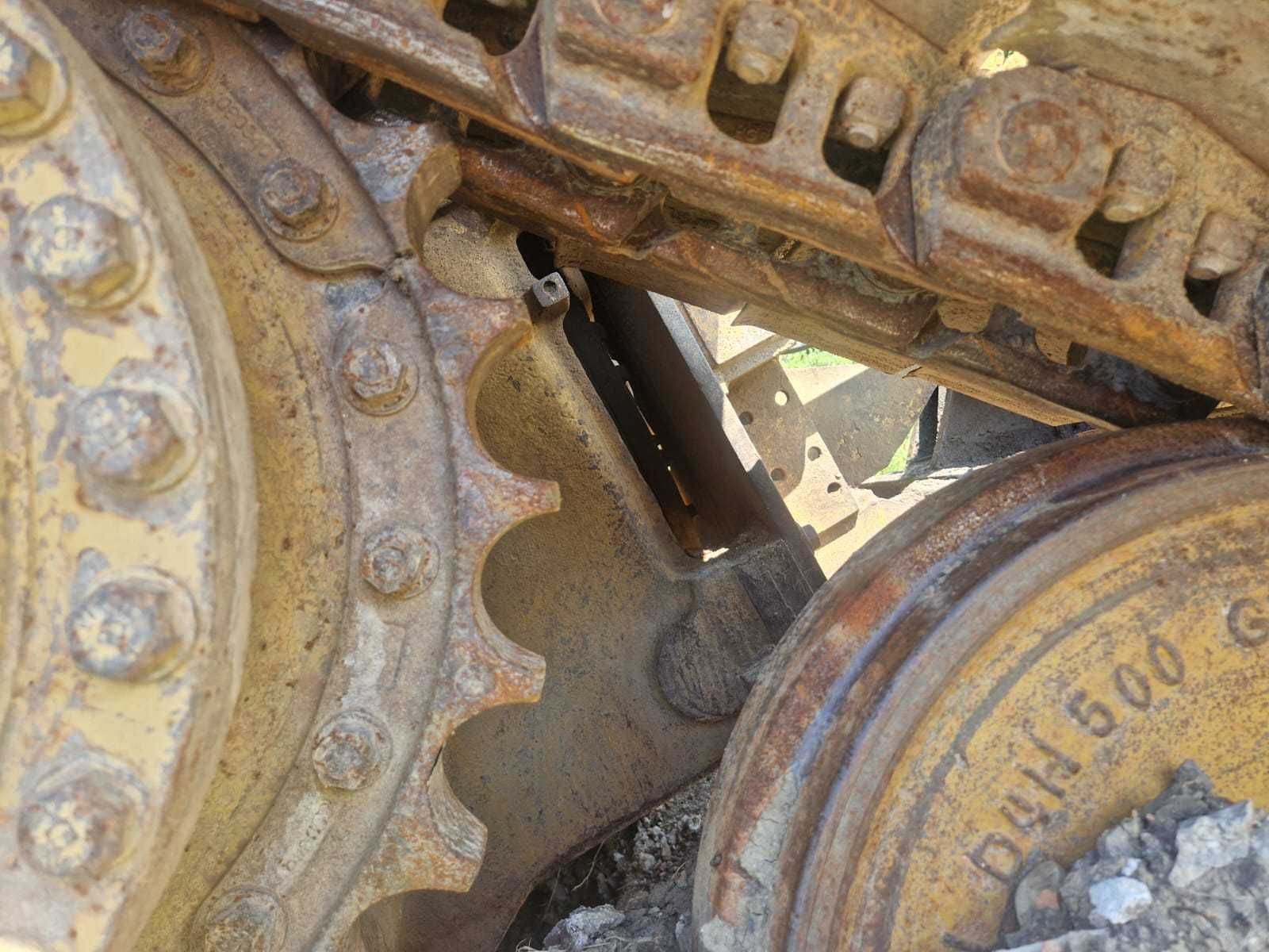 Buldozer Caterpillar D4H, an 1990