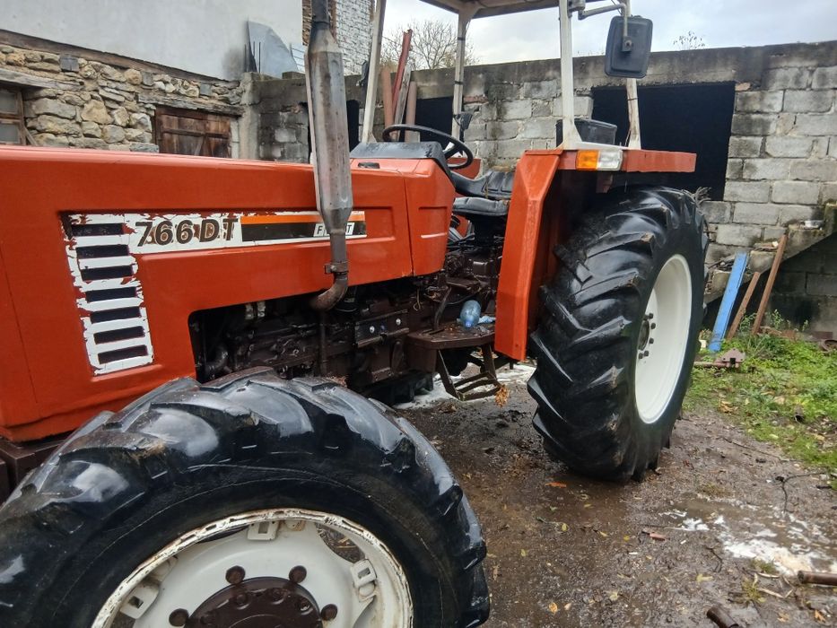 tractor fiat 766 dt.adus recent.