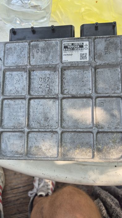 Компютър Двигател за Тойота Авенсис Т27  2.2 2008- 2018г
