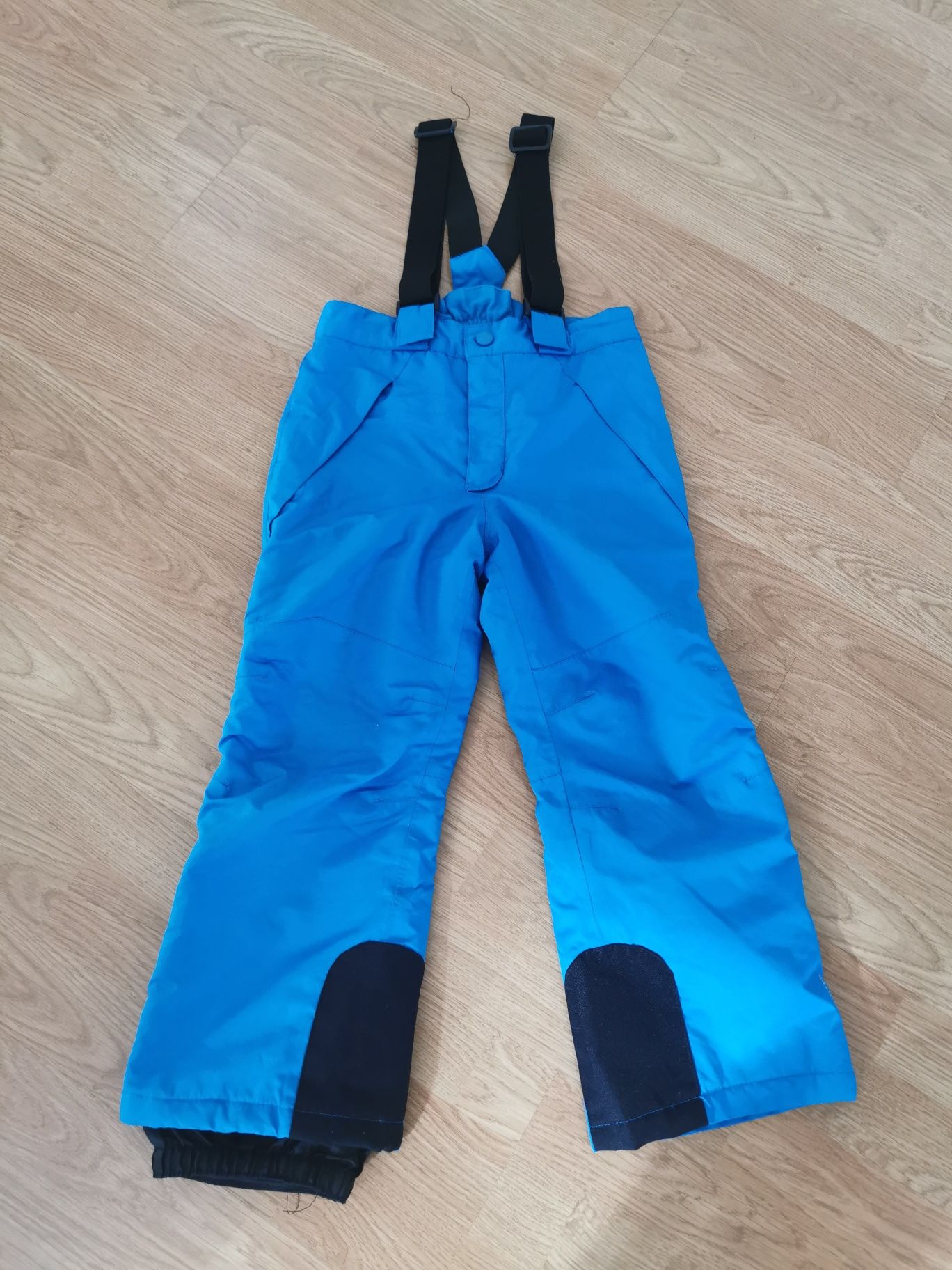 Pantaloni / salopetă cu bretele de iarnă și de schi băieți, 110-116