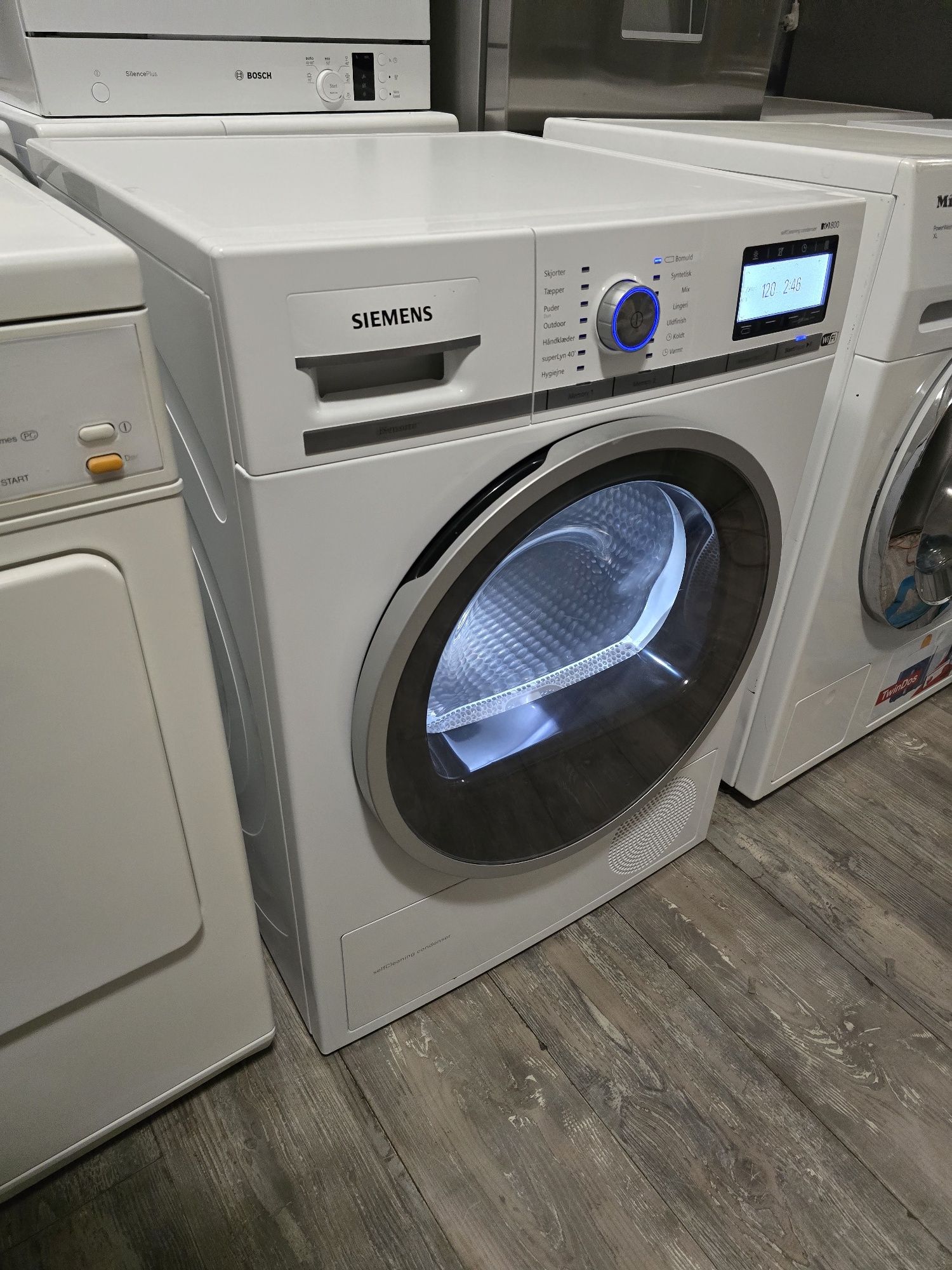 Сушилня Siemens iq800 wi-fi