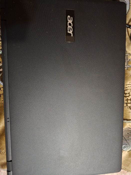 продам ноутбук  б/у  на запчасти