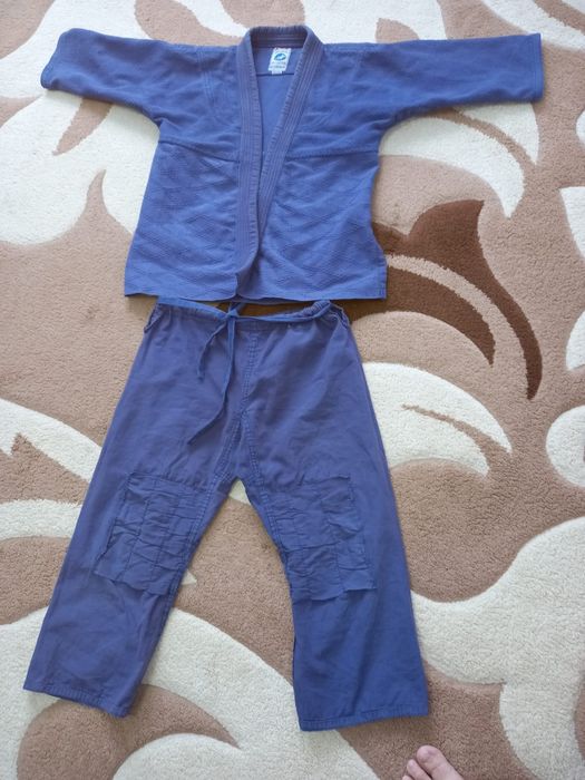 Детское кимоно. Брюки 70см. Верх 60  см.