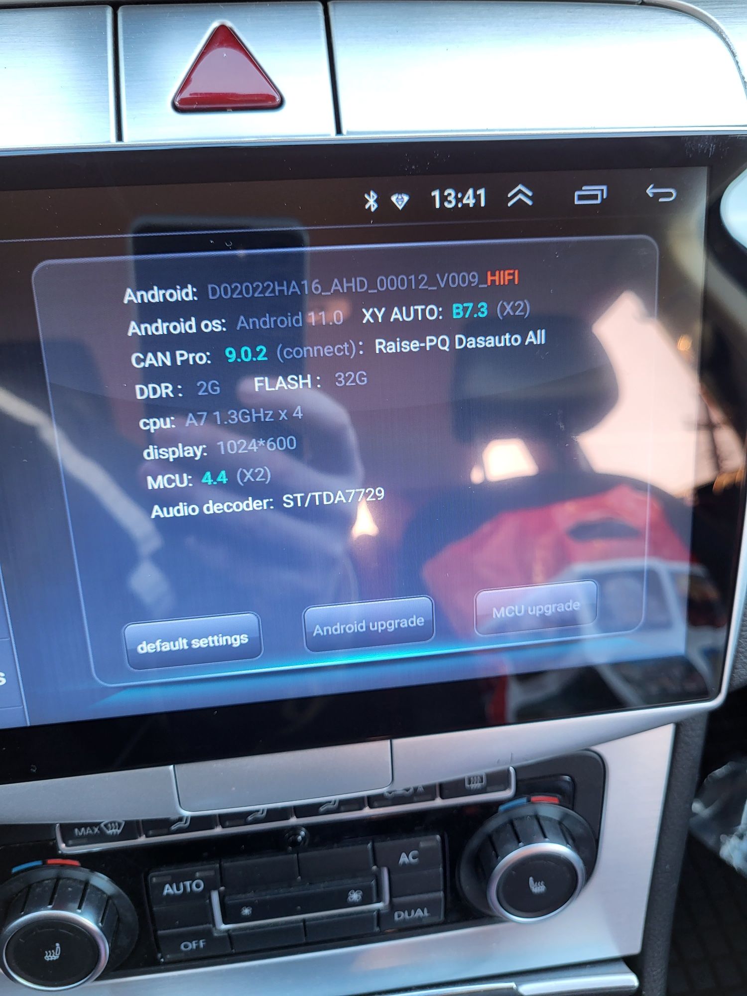 Navigatie android 2gbRam Carpad Android 10 INCHI passat b6 b7 CC