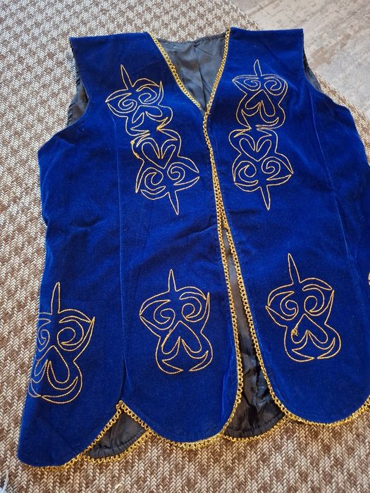 Казахская национальная жилетка