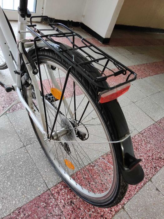 Crown Trekking 28” – алуминиев велосипед с 21 скорости и багажник