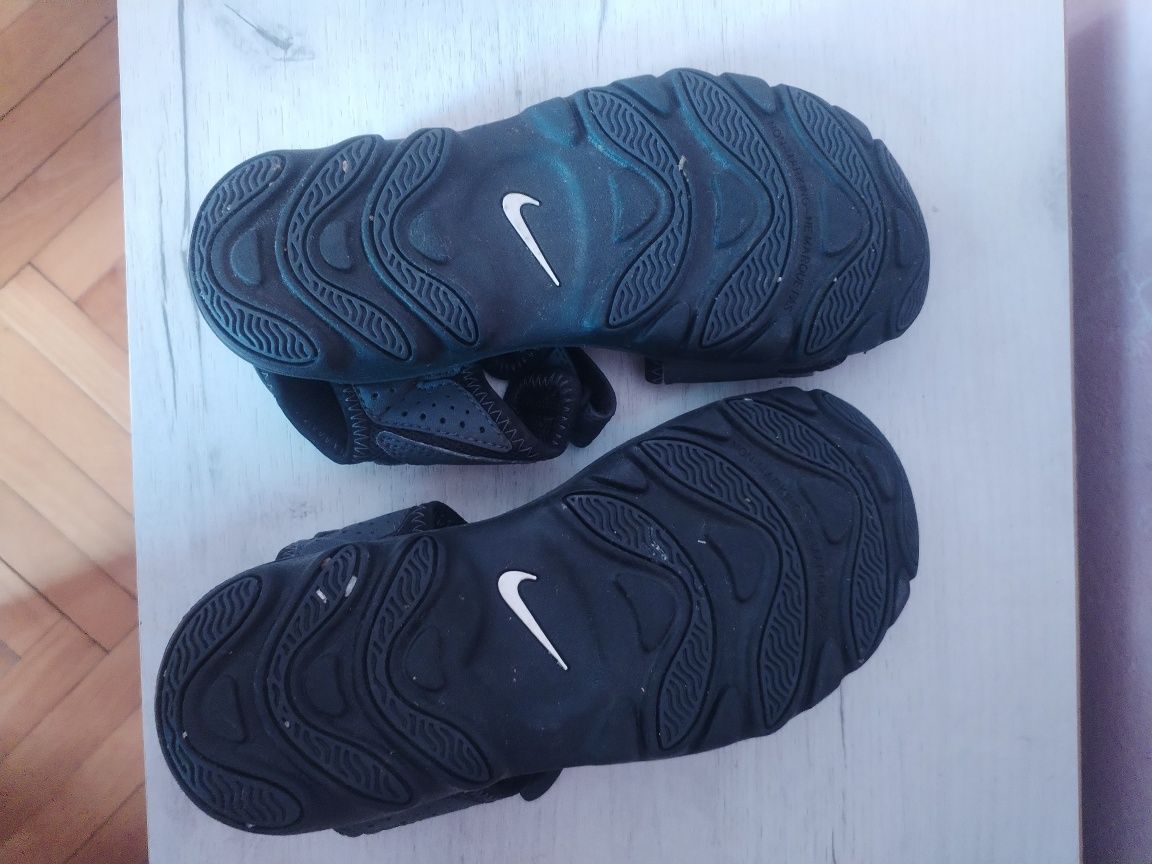 Детски сандали Nike