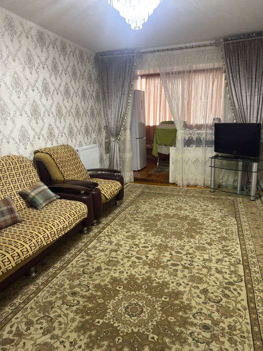 Сдаётся квартира в кирпичном доме.