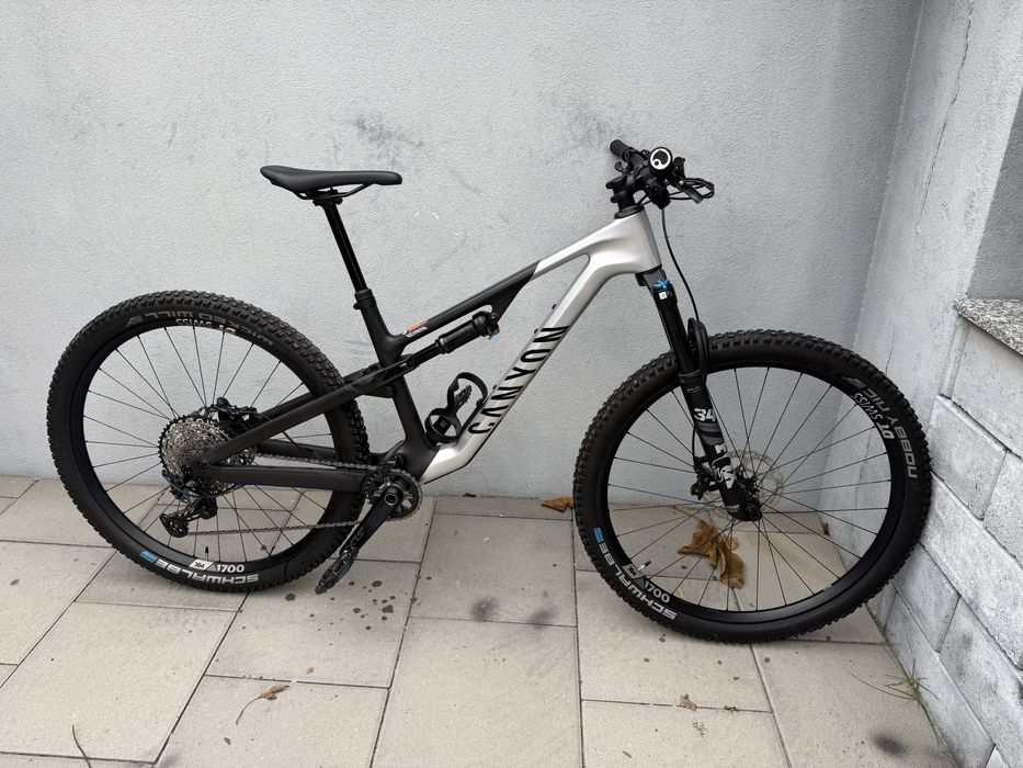 Bicicleta Canyon neuron