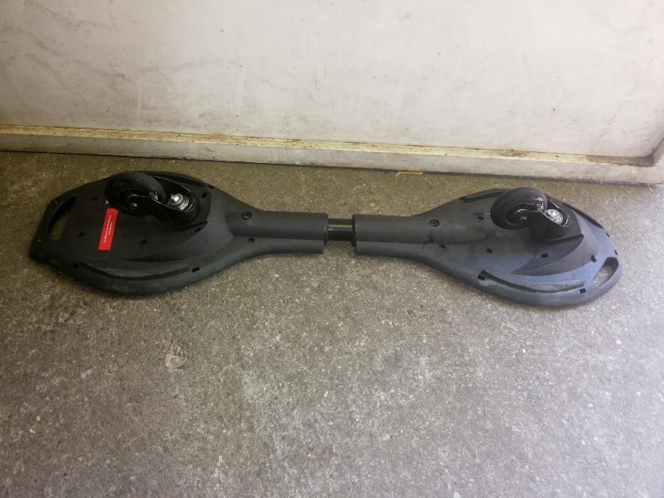 Waveboard german,roti din silicon,rezista pana la 100 kg