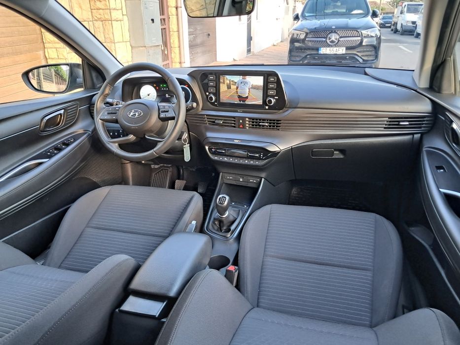 HYUNDAI I20 //  13.350 € /  2021  //  13 .000 KM / / Model -  Led Line