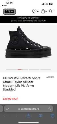 Converse  Chuck Taylor All Stars Modern Lift Platform Studded