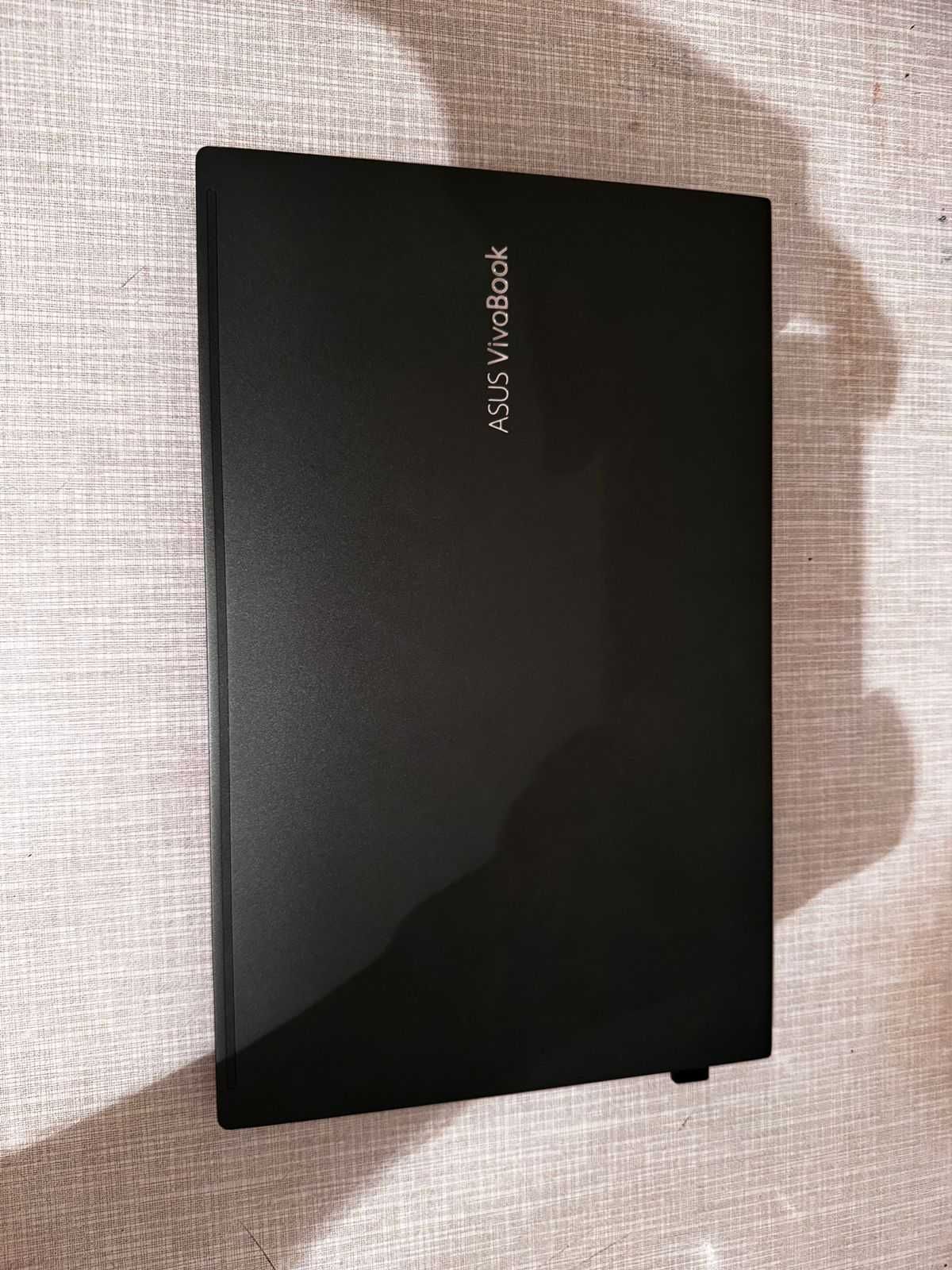 Asus vivobook s14