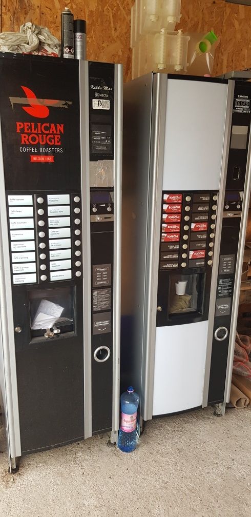 Vand automat cafea Kikko Max