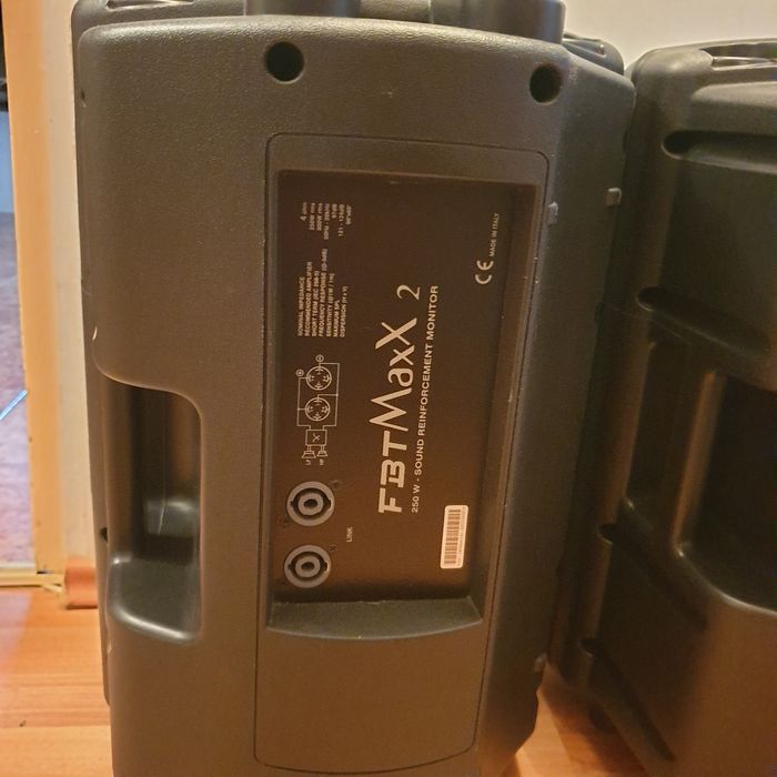 Boxe  FBT MaxX 2