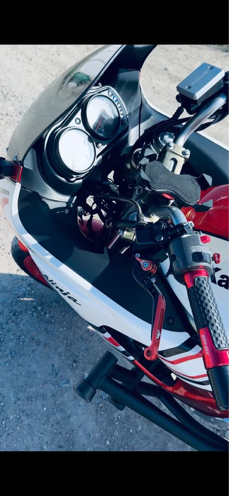Kawasaki ninja 650 r sport turist
