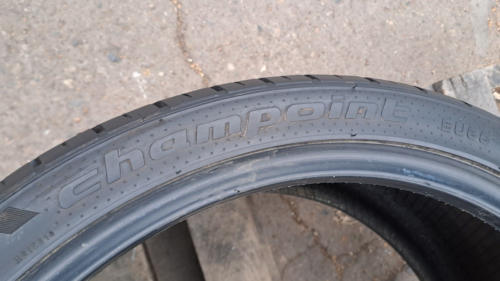1бр. 275/30/20 Лятна гума