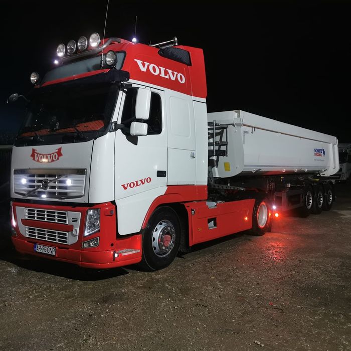 Volvo EEV 460 și semiremorcă schmitz bascula