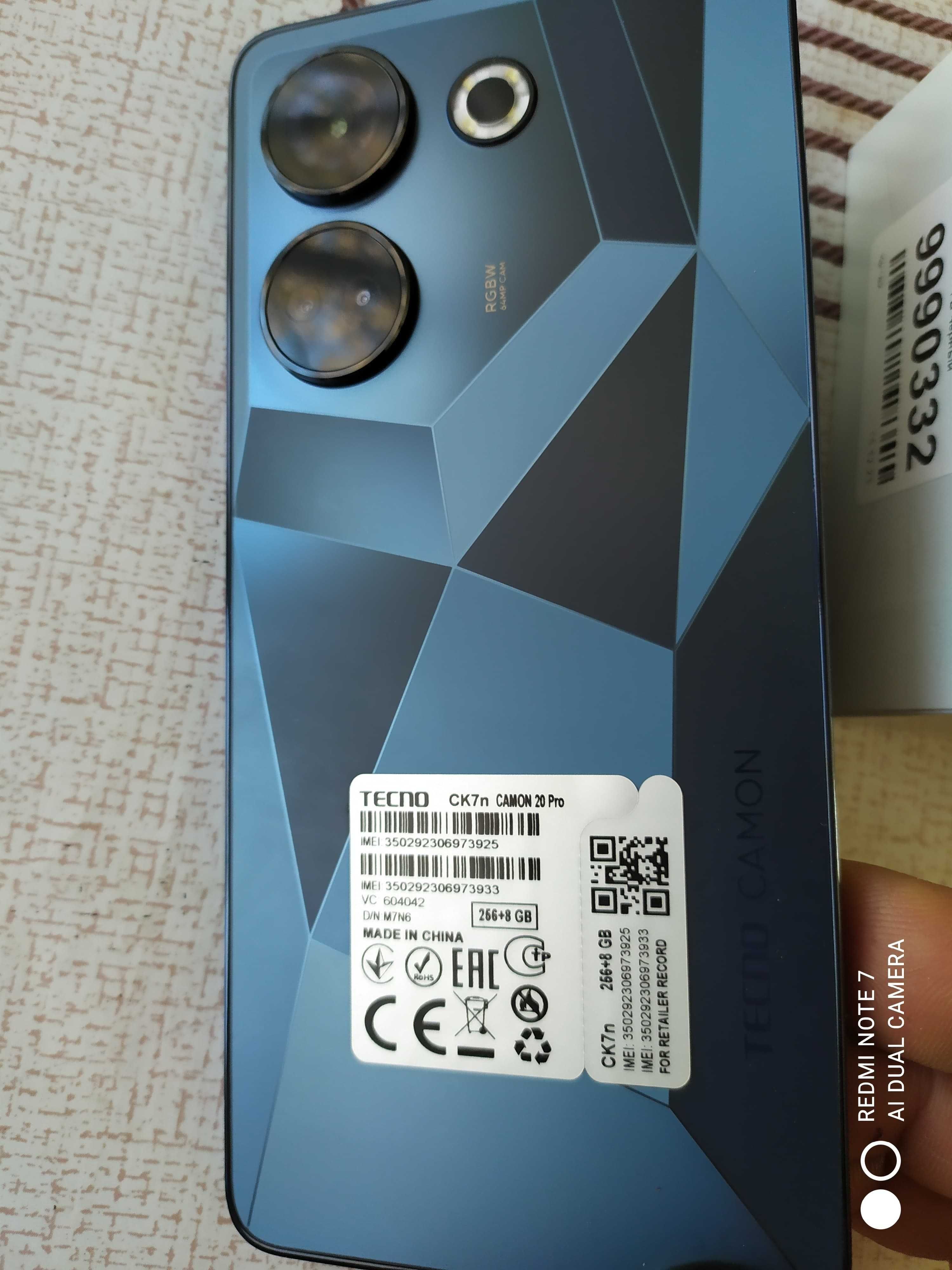 Смартфон Tecno CAMON 20 Pro , амолед экран 6.7-дюймов, 256 ГБ  памяти