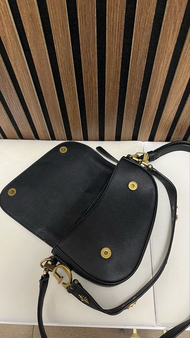 Geantă GUESS originală