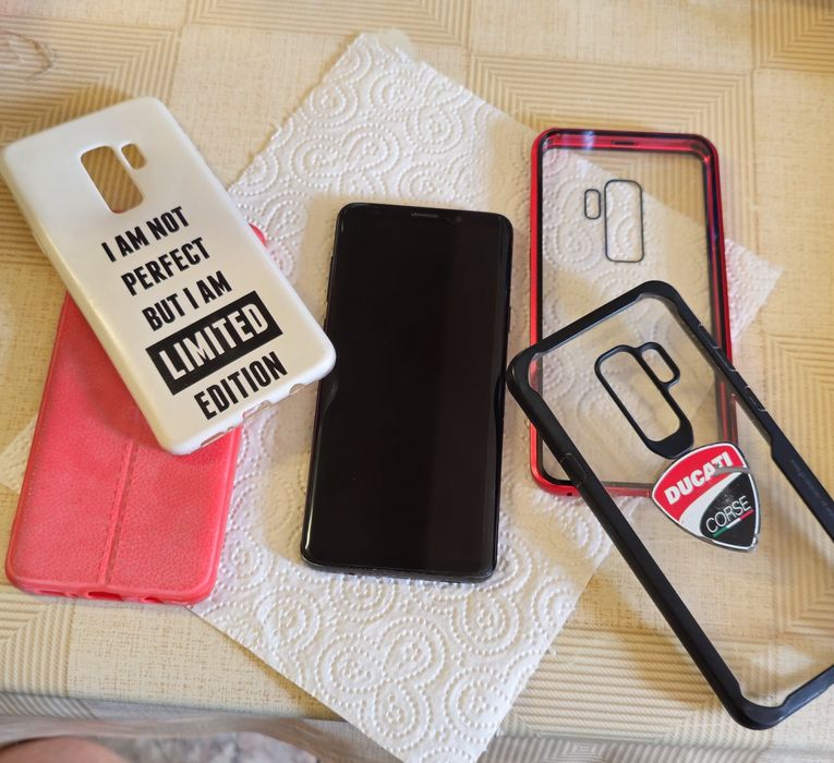 Vand Samsung s9 plus negru telefon luat de nou ,Super pret!!!