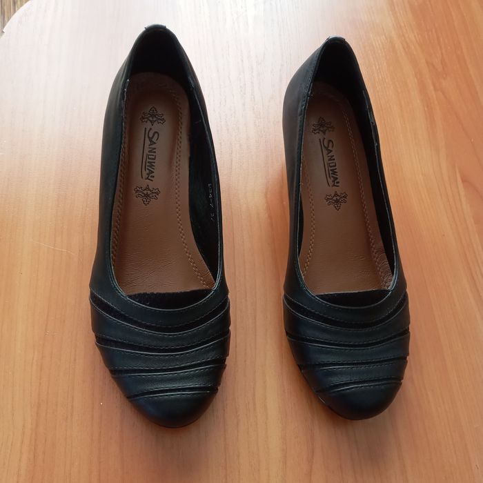 Срочно! Продам туфли женские