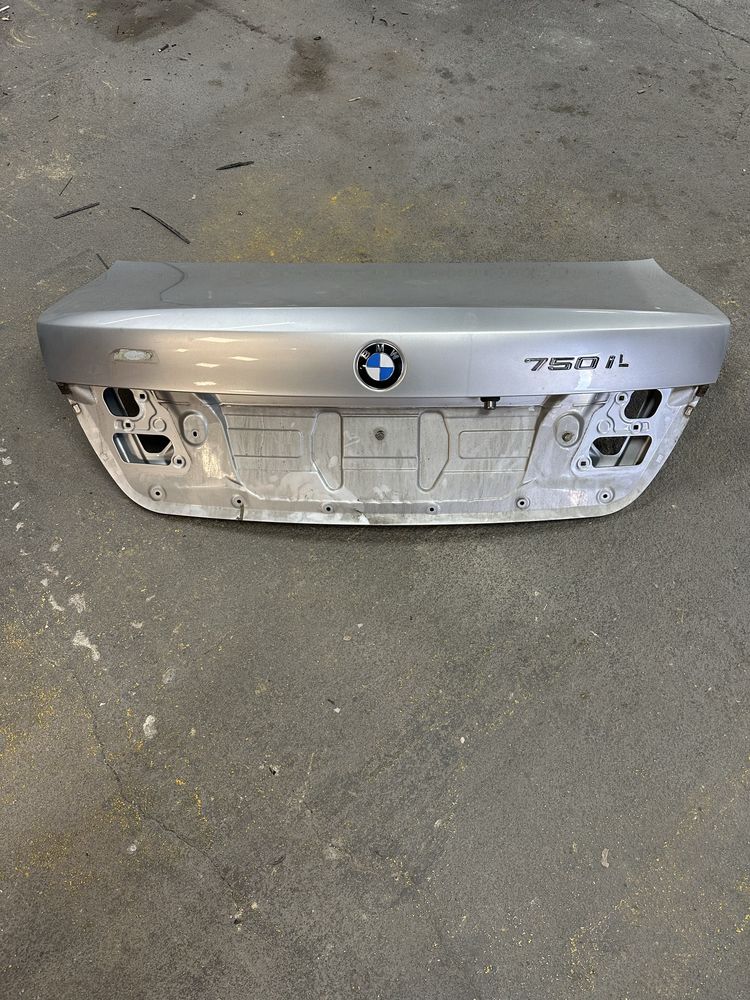 Bmw f01 f02 заден капак багажник