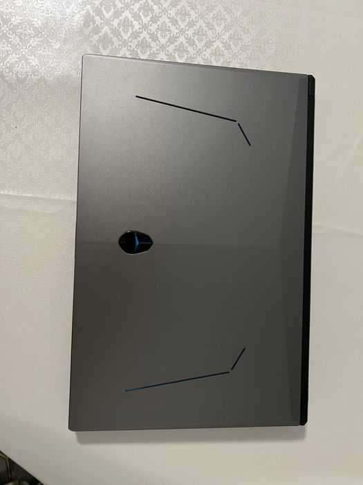 Игровой ноутбук-Thunderobot 911 Plus X