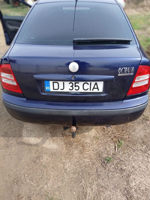 Vând  Skoda  Octavia  cu  gpl