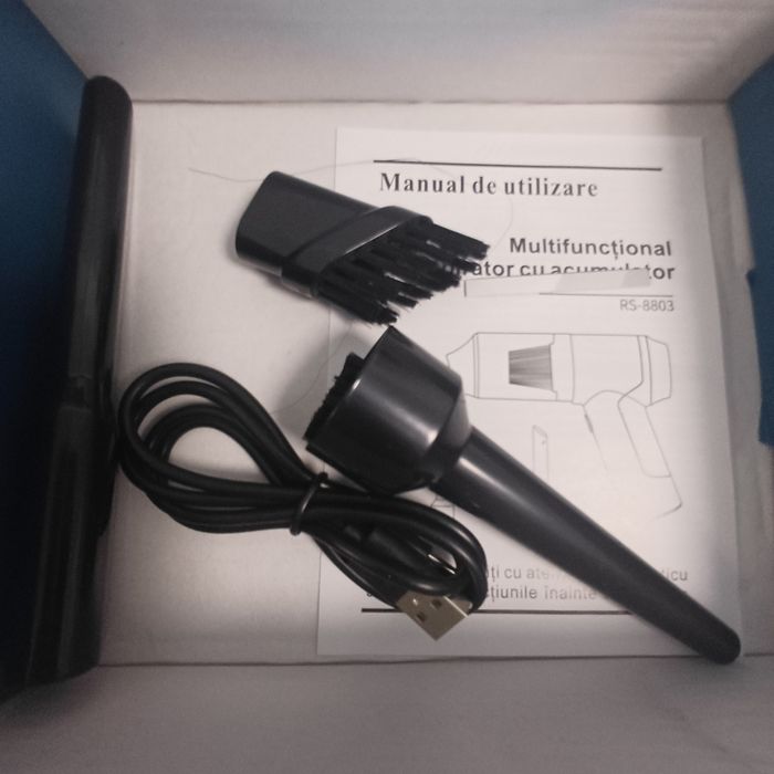 Mini aspirator auto portabil firma JRH colet trimis prin olx
