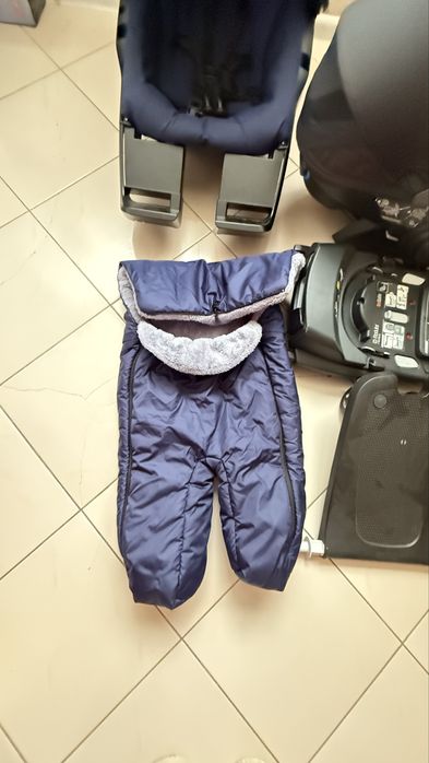 Количка STOKKE Xplory V6 + база за кола, пълен комплект