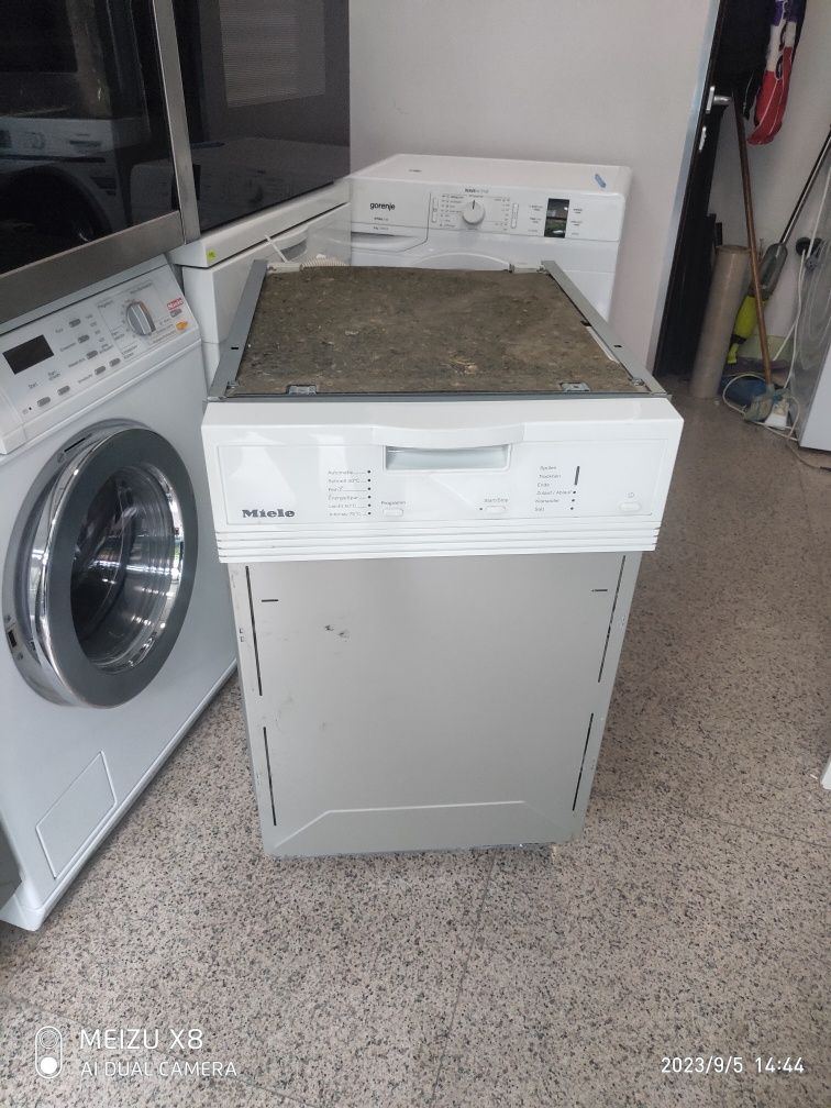 Съдомиялна Miele 45cм.за частично вграждане
