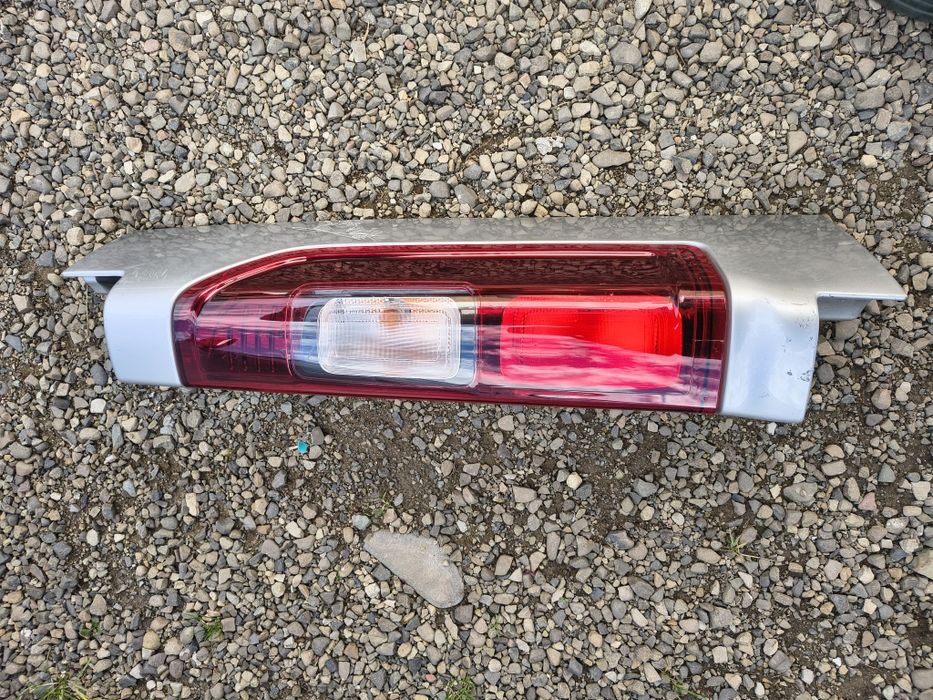 stop dreapta Renault Trafic III, Fiat Talento, Nissan NV300 și Opel Vi