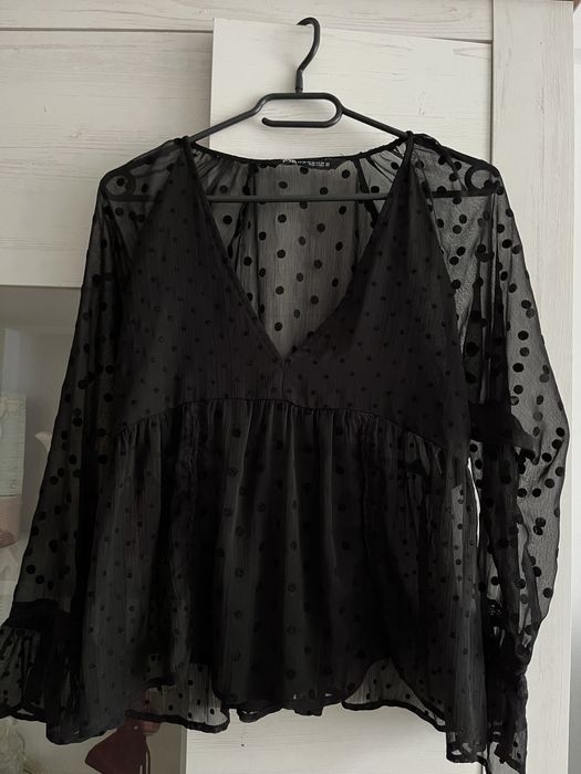 Bluză Zara, scrie mărimea XS- merge si S si M