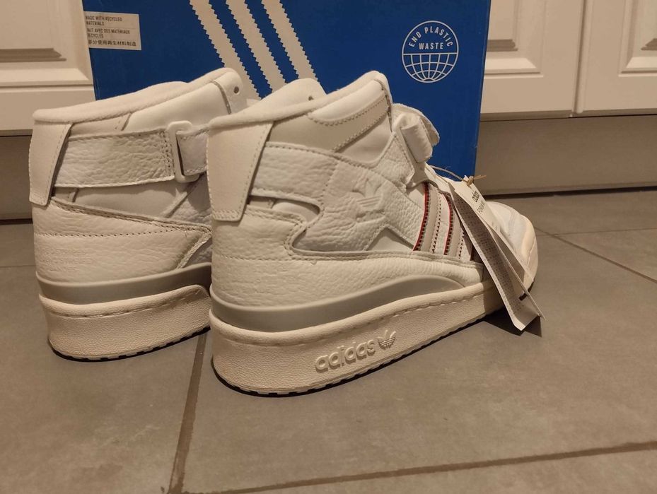 Adidas Forum Mid налични номер 44 нови с кутия, и номер 43 1/3