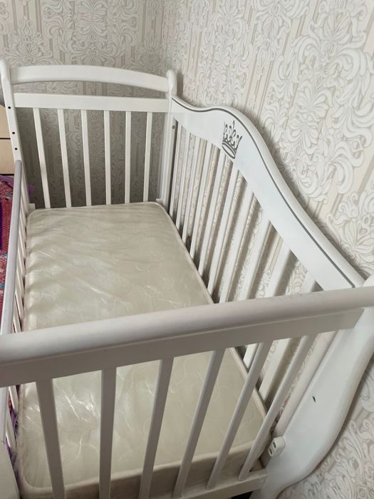 Детский кровать новый