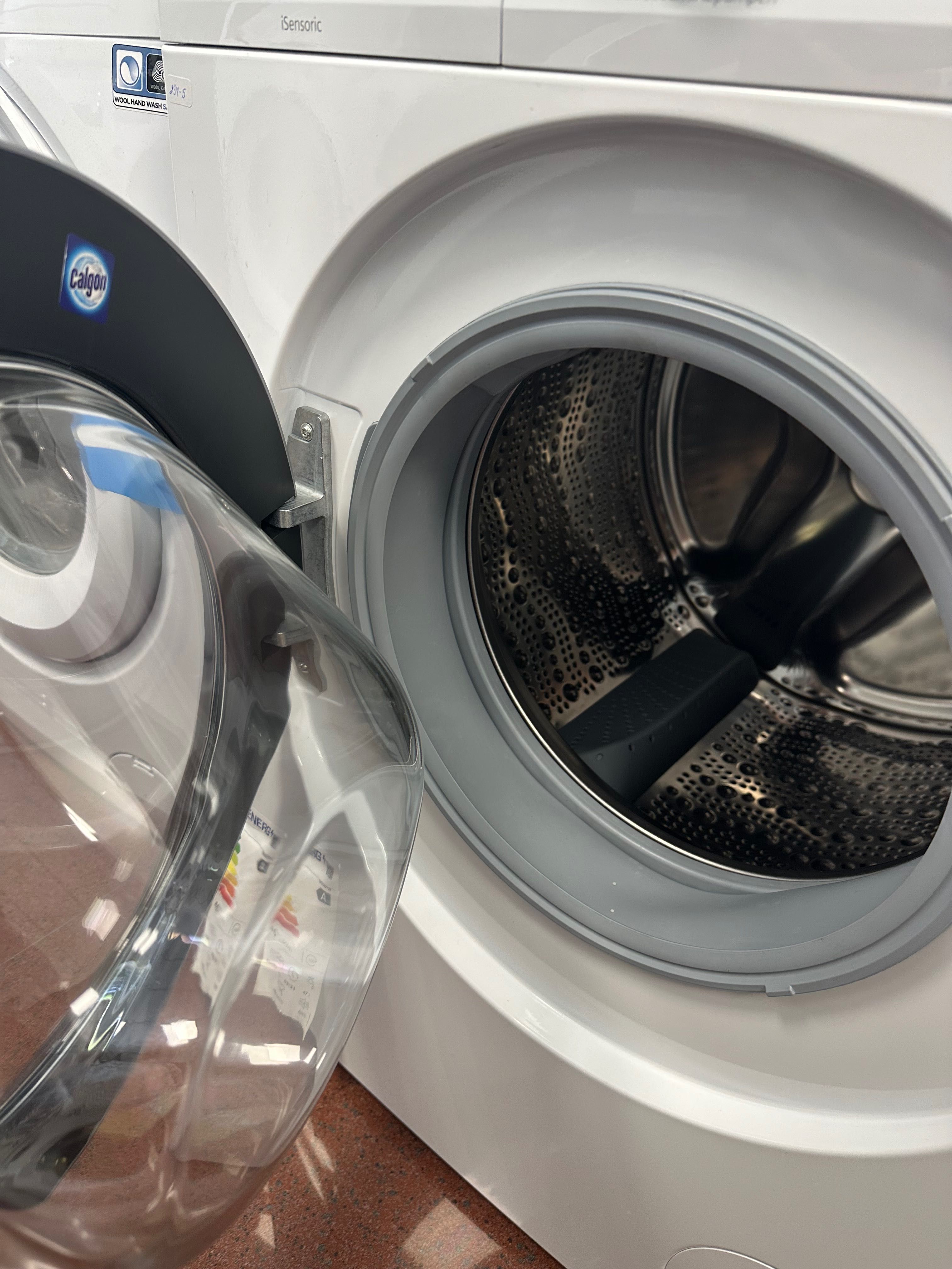 Пералня SIEMENS iQ500 WU14UT28, 8 кг.