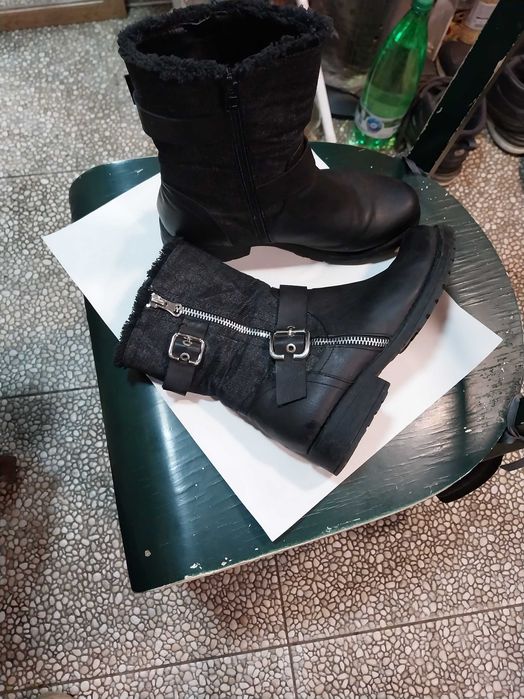 Продавам зимни кожени ботуши 38 номер