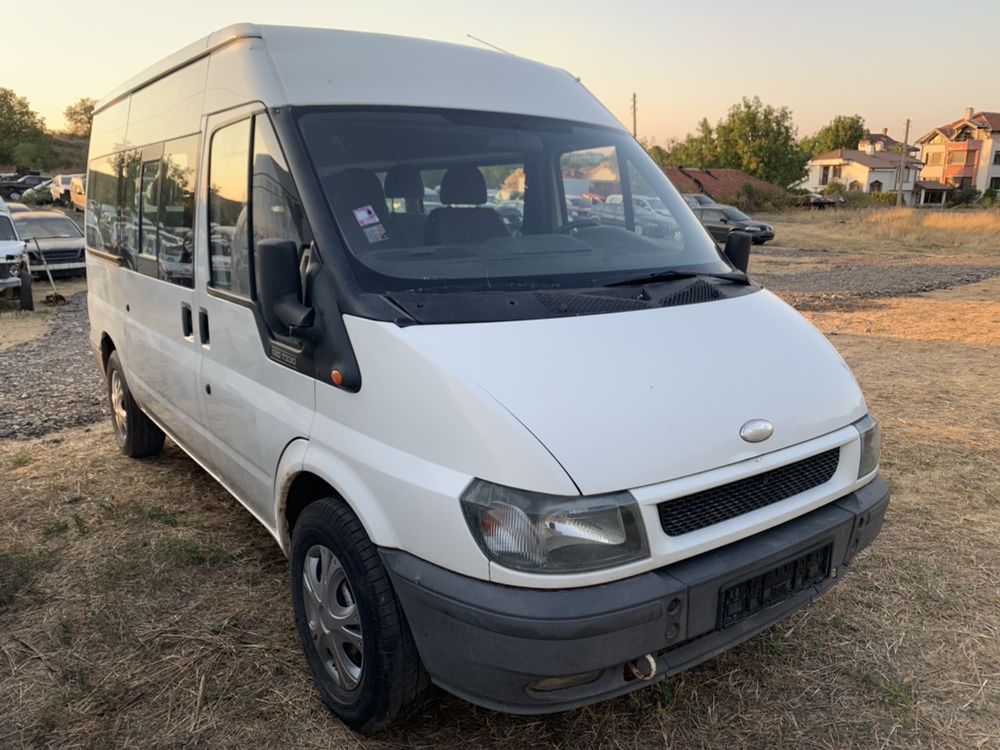 НА ЧАСТИ! Ford Transit Tourneo 2.4 DI 120 кс. Пътнически Теглич