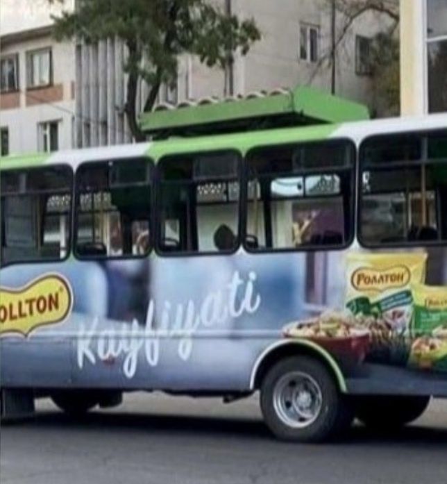 Aftobuslarlardagi reklamalar