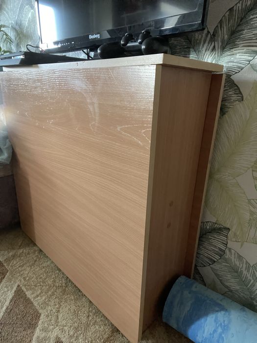 Стол - книжка. Самовывоз