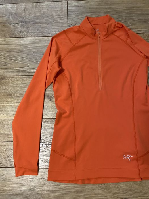 ARC’TERYX-bluza sport cu maneca lunga, in stare foarte buna, dame M/M