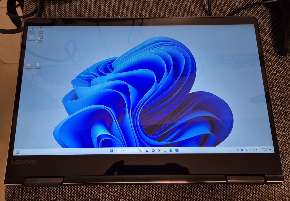 vand laptop 2 in 1 Touchscrren Lenovo Yoga 710.14"FH.i7.8 Gb.Ssd 256Gb