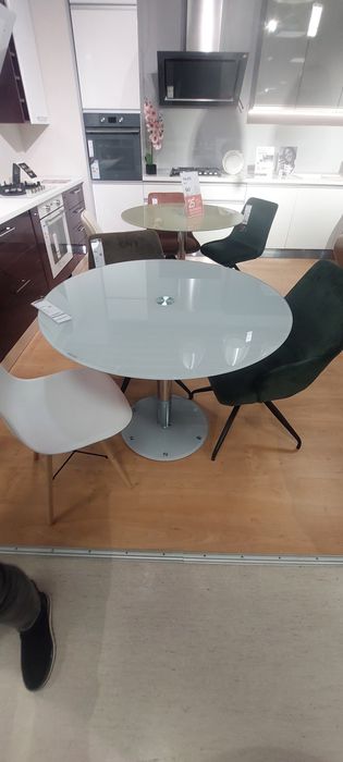 Masa Falco de la Mobexpert