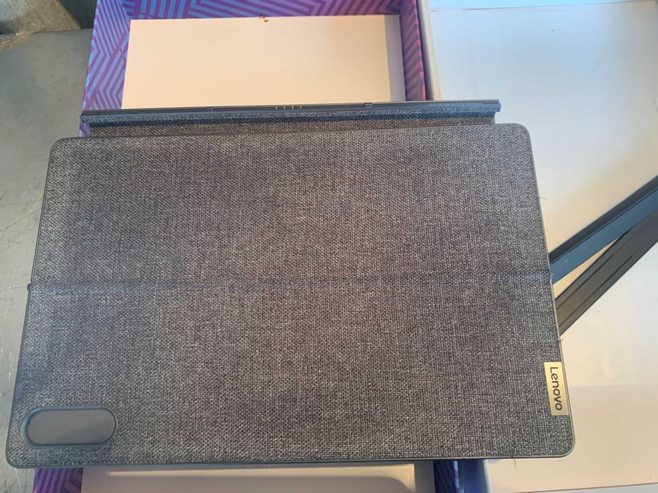 калъф за клавиатура и стойка за Lenovo Tab P11  и прецизна писалка 2