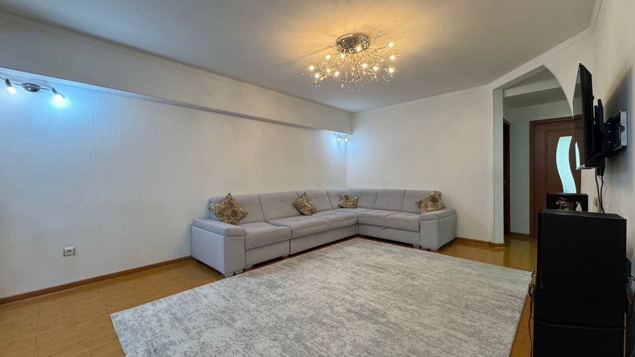 Продается 3х ком квартира на М. А.Кадырий, ор-р: Ц5 Lacoste, 70 м²